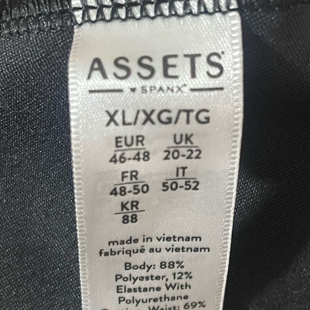 ASSETS BY SPANX All Over Faux Leather Leggings,  Shaping Waistband, Size XL - Picture 3 of 9
